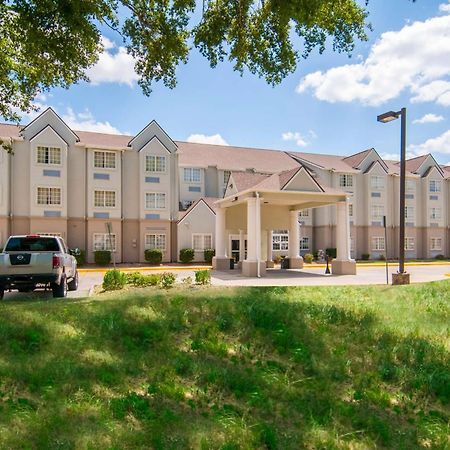Microtel Inn And Suites Lafayette Exterior photo