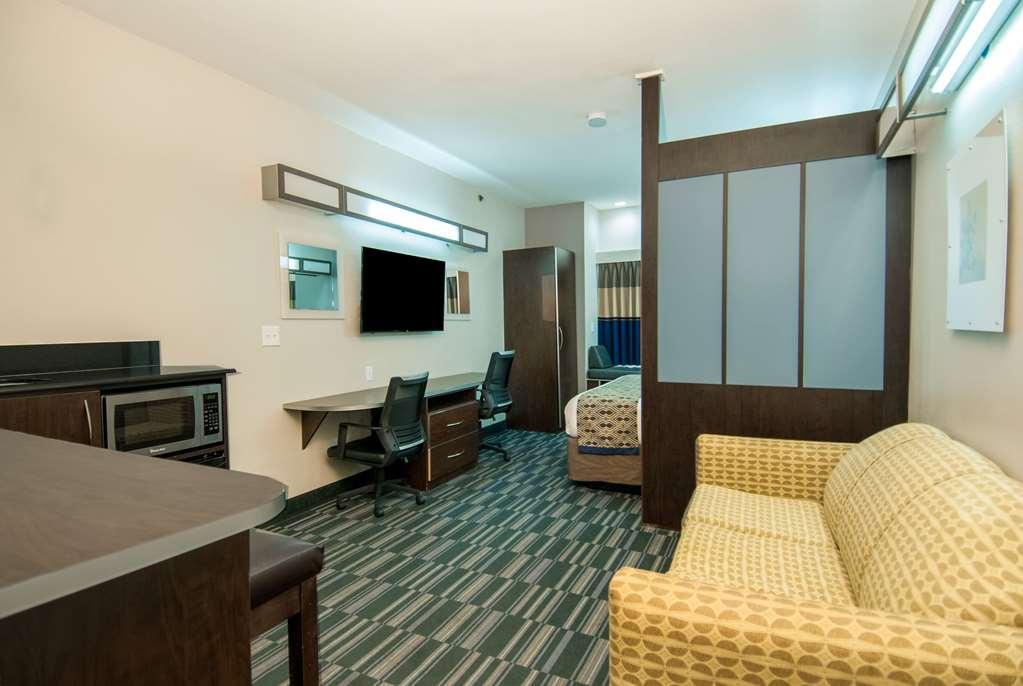 Microtel Inn And Suites Lafayette Room photo